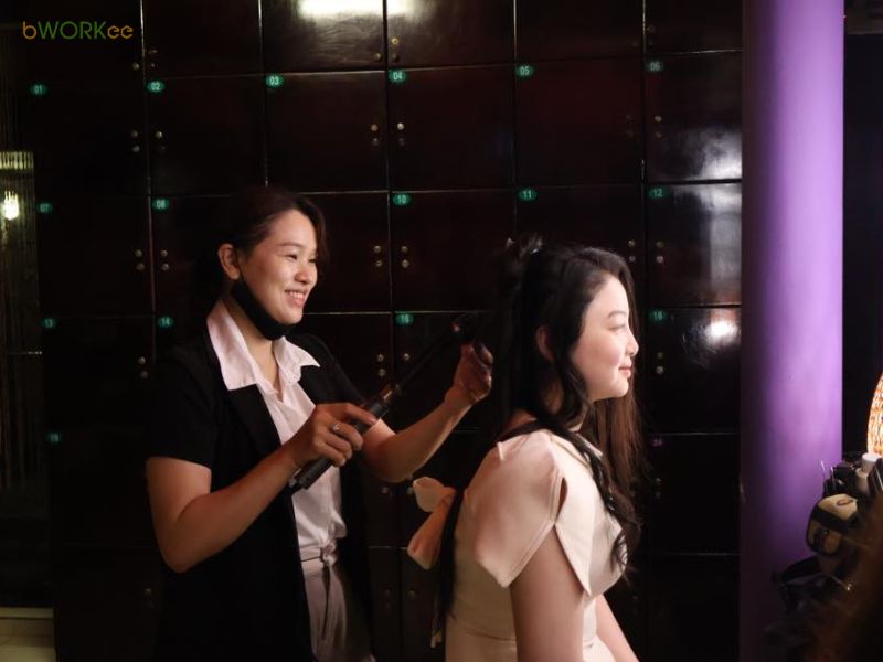 Trải nghiệm trang điểm tận nhà cùng RuBy Hiền Makeup