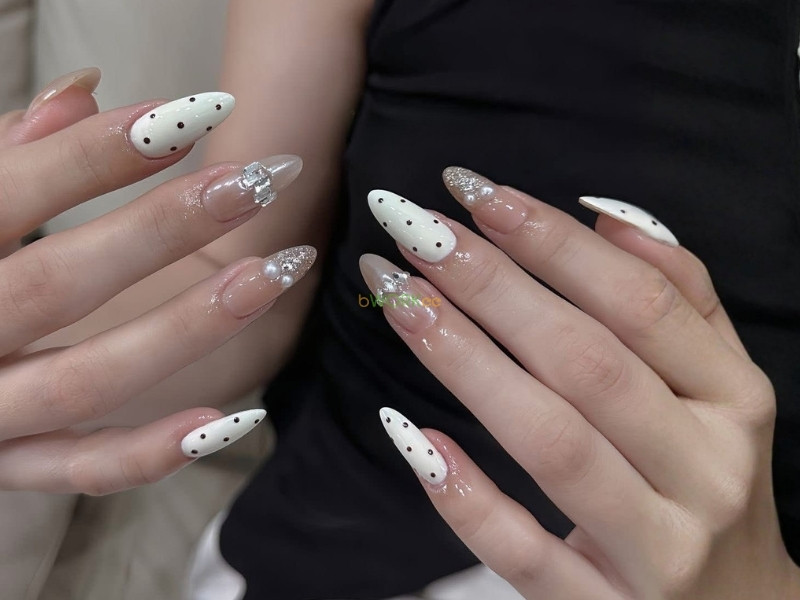 Lý do nên chọn lựa dịch vụ làm móng tại nhà phường Khánh Hội?