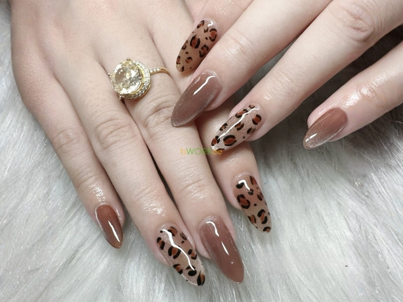Hướng dẫn đặt lịch làm nail tại gia nhanh chóng