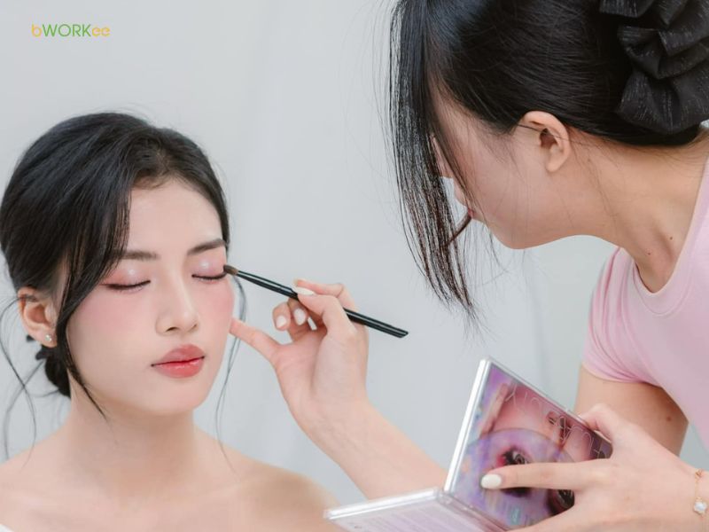 Đôi nét về cửa hàng NyNguyen Makeup