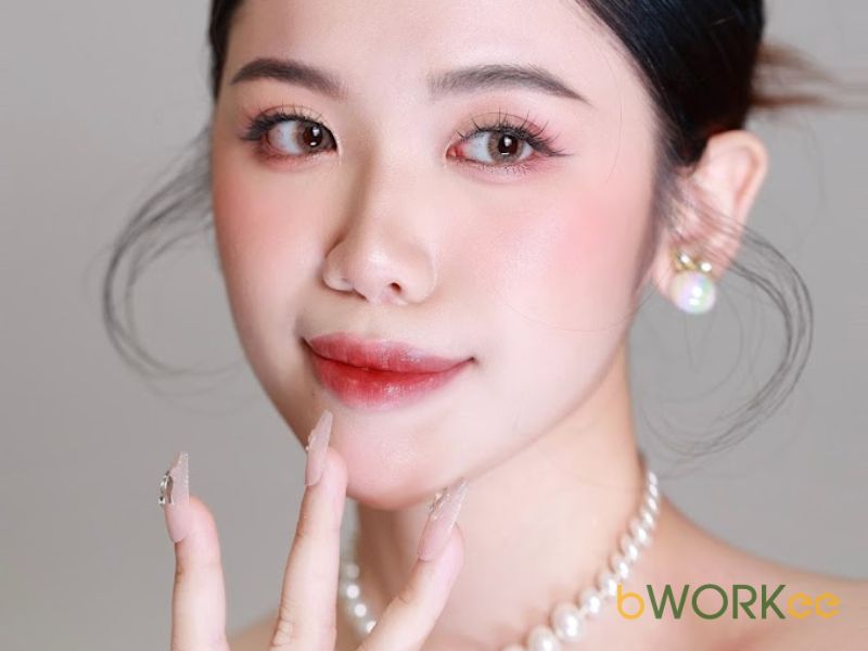 Giới thiệu chung về NaH Makeup Academy