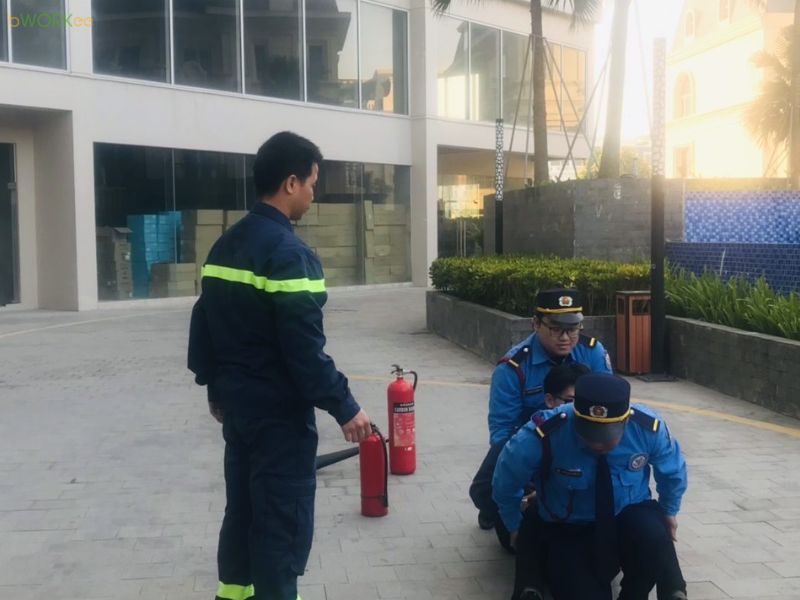 Vì sao bạn nên chọn dịch vụ bảo vệ theo giờ / theo ngày?
