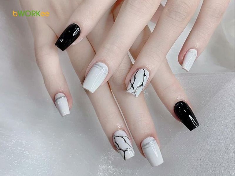 Nail màu đen trắng