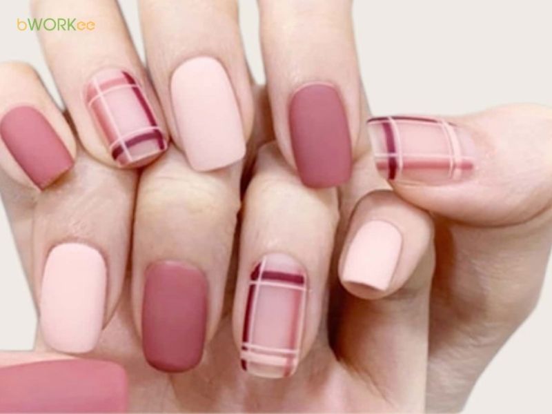 Mẫu nail hồng đất
