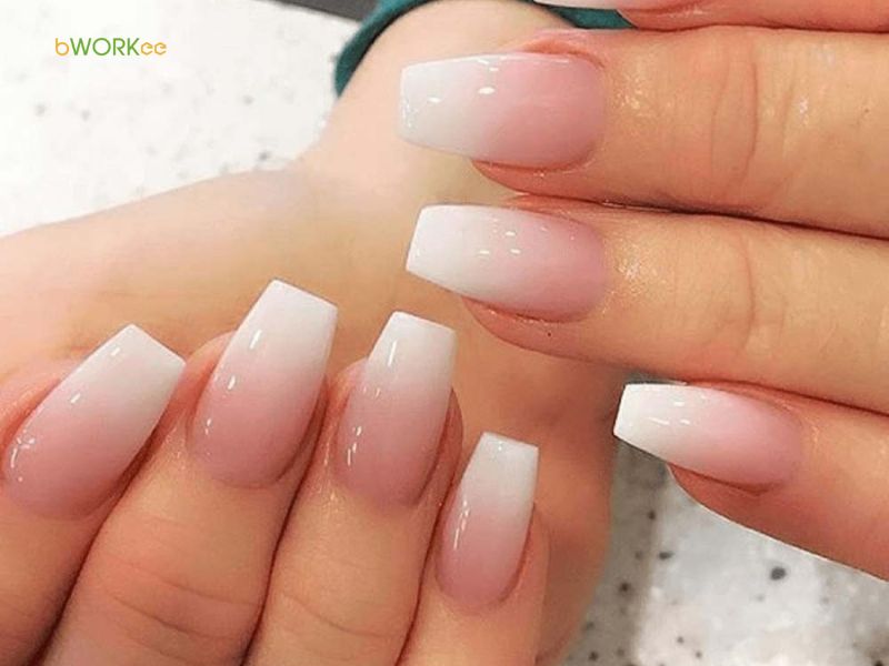 Nail ombre màu nude