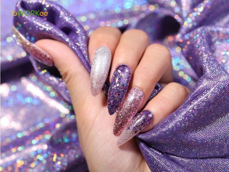 Nail màu tím phủ kim tuyến