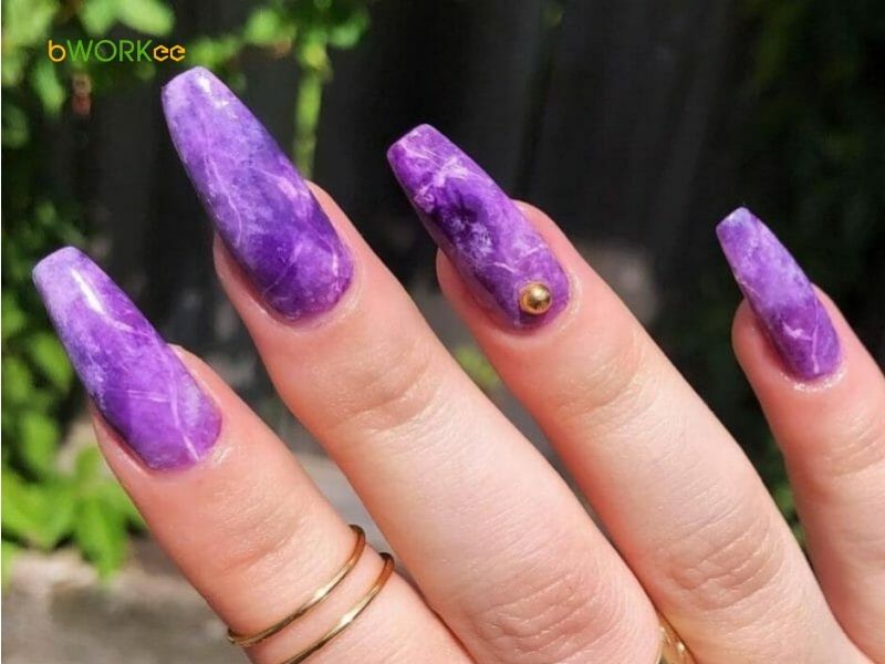 Nail màu tím loang