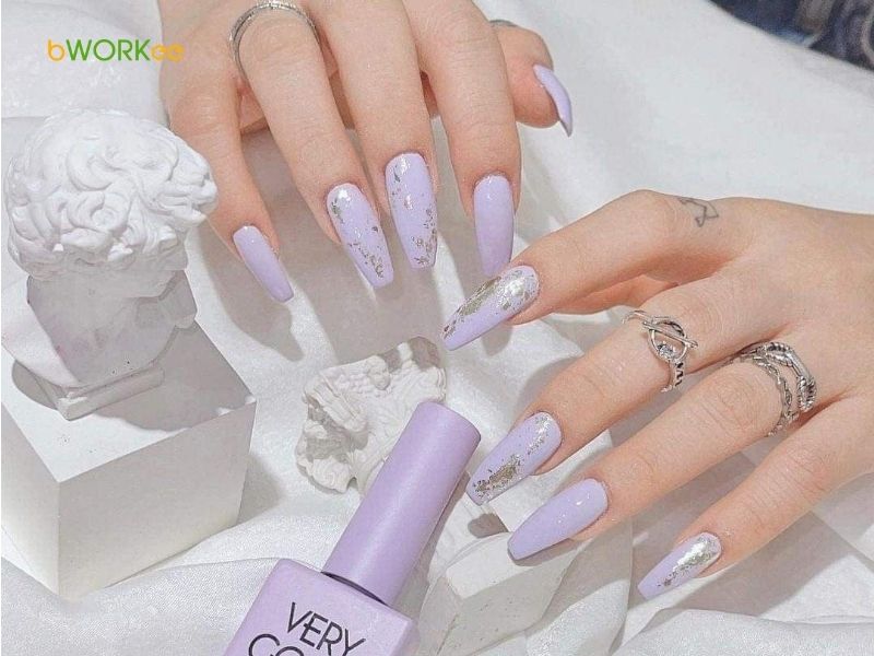 Nail màu tím sữa