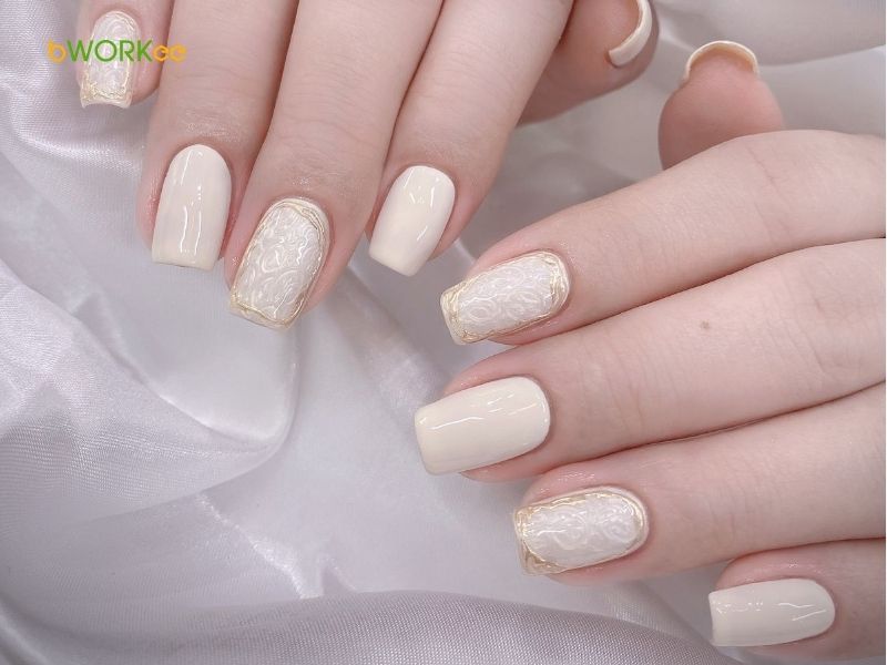 Những mẫu nail màu trắng sữa đẹp