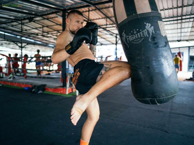 Lợi ích khi đặt dịch vụ dạy võ tại nhà qua Bworkee.com