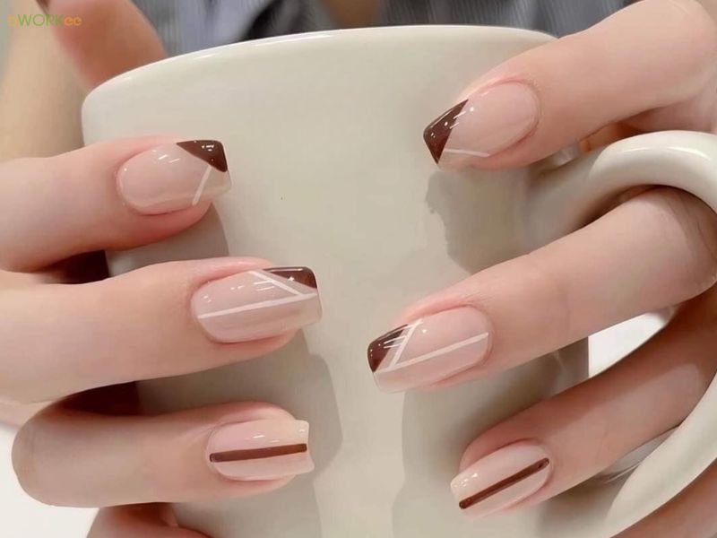 Hướng dẫn đặt lịch làm nail tại gia nhanh chóng