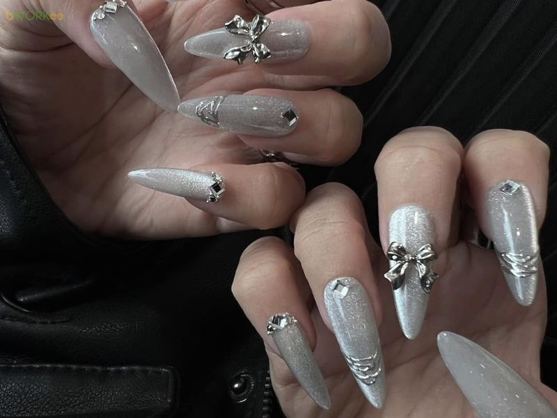 The Shine Beauty Room