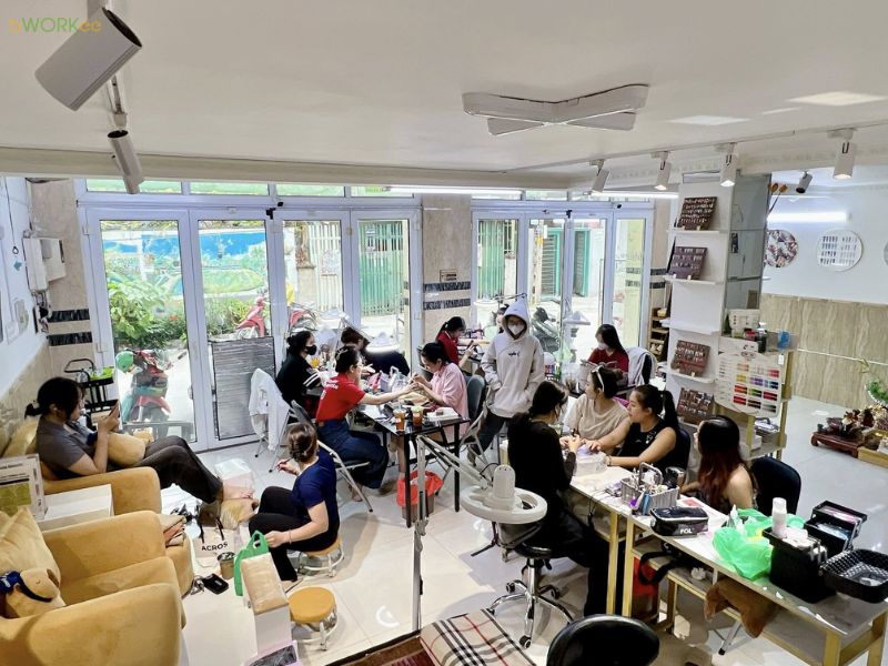 JESSIE ACADEMY BEAUTY